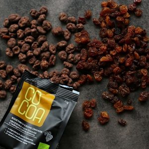 Hrozienka v RAW čokoláde 65 % BIO 70 g Cocoa