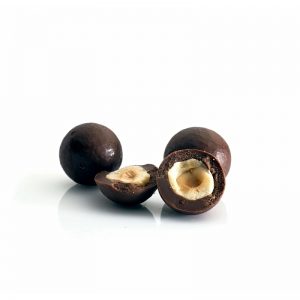 Lieskovce v RAW čokoláde 60 % BIO 70 g Cocoa