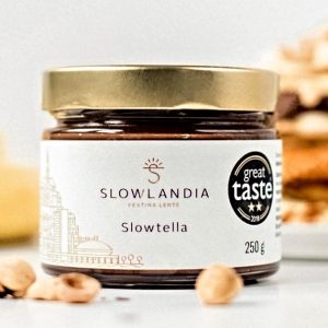 Slowtella – Lieskovcovo-kakaový krém palacinky SLOWLANDIA