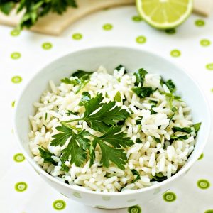 Limetková ryža s koriandrom