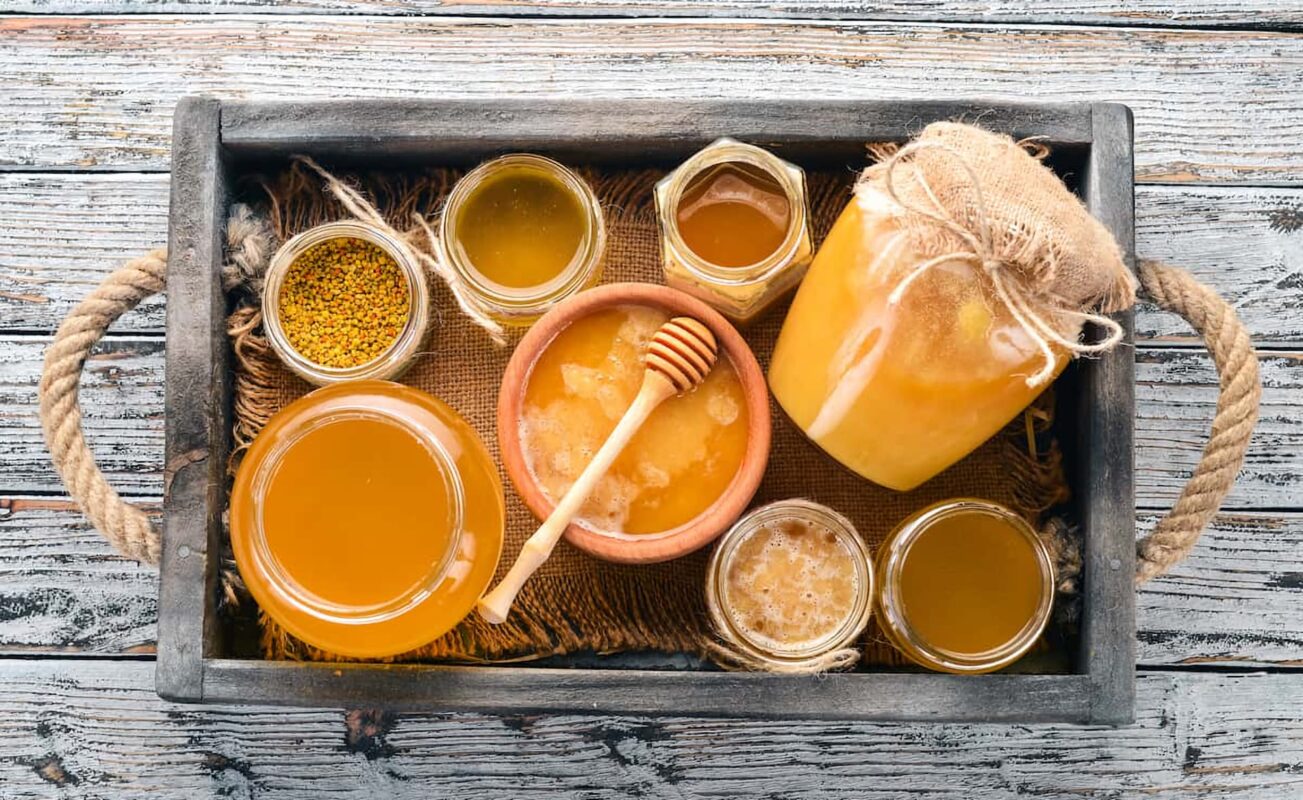Rôzne druhy medu.